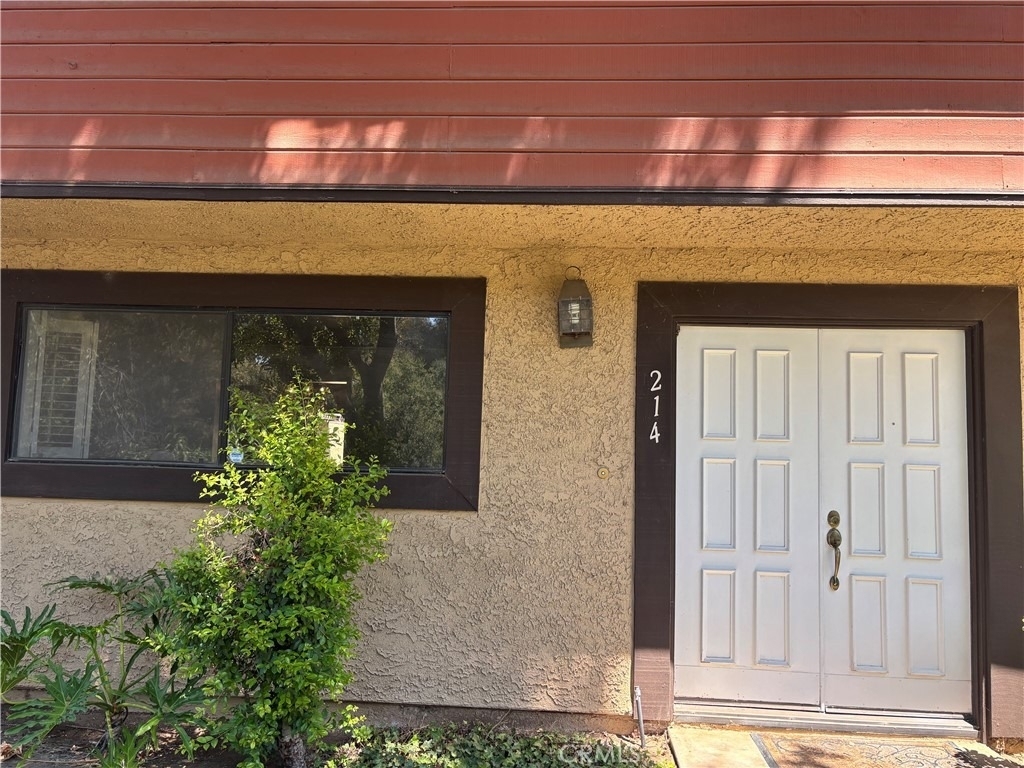 214 Teague Drive - Photo 1