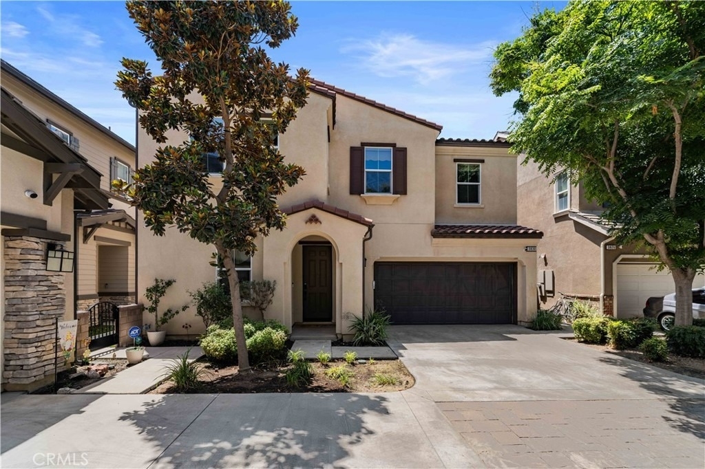 3830 S Silver Oak Way - Photo 0