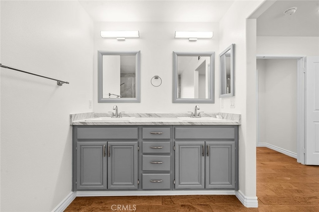 29 Washington - Photo 9