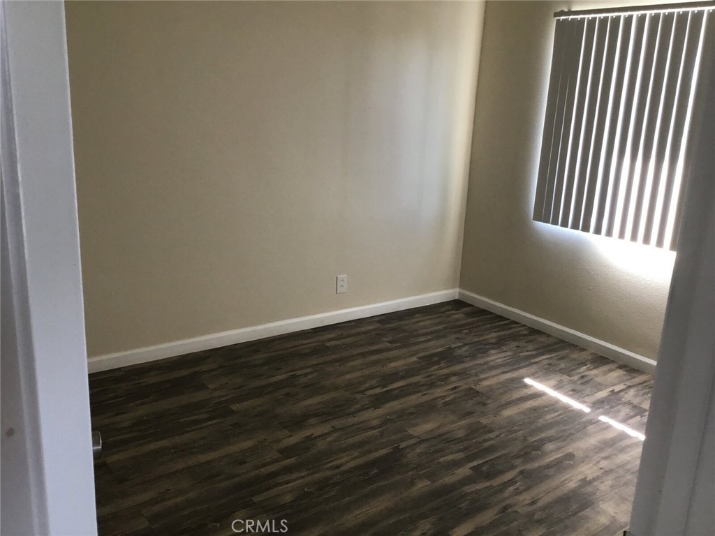 44254 Beech Avenue - Photo 6