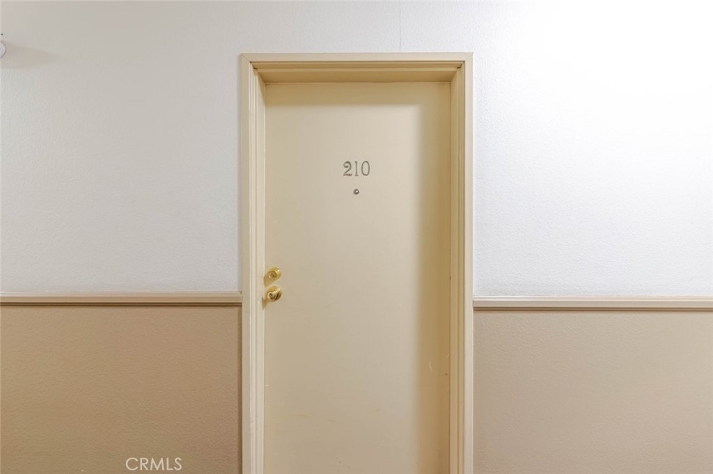19350 Sherman Way - Photo 18