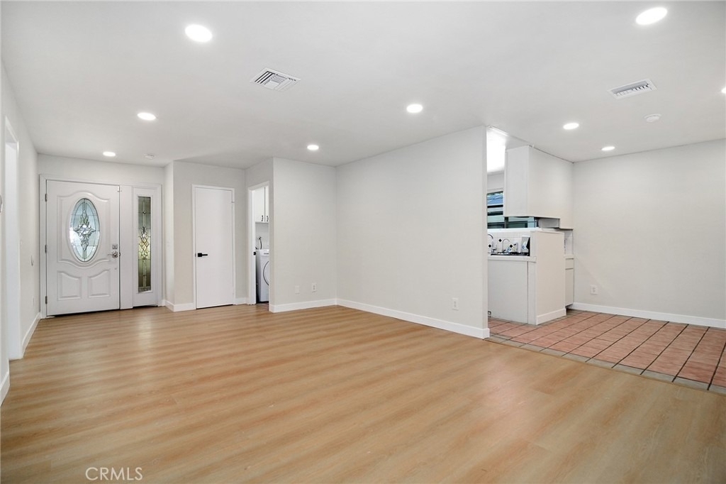 6162 Peterson - Photo 3