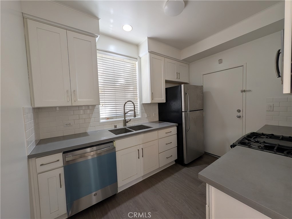4442 Vista Del Monte Avenue - Photo 4