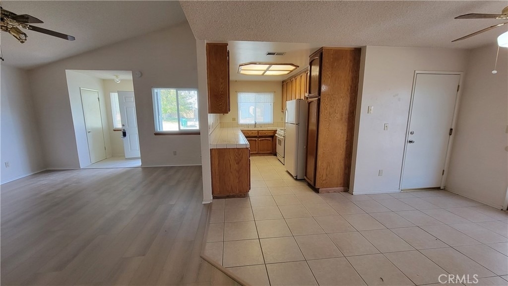 11136 Rome Beauty Drive - Photo 16