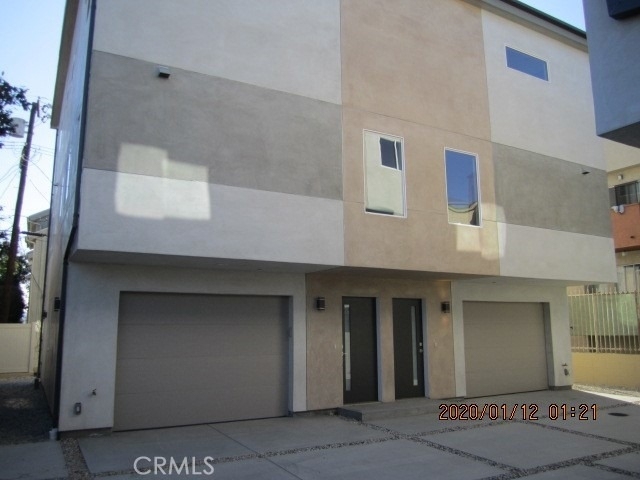 14124 Sylvan Street - Photo 2