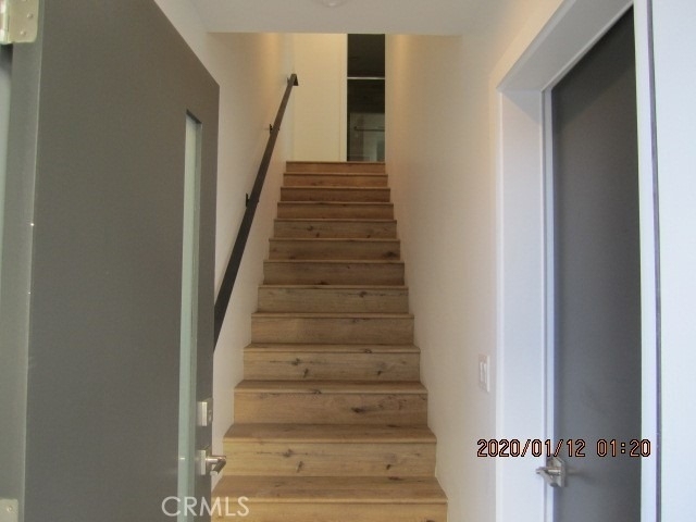 14124 Sylvan Street - Photo 4