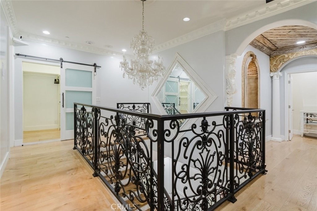 3057 N Naomi Street - Photo 5