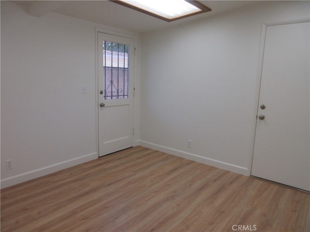 10818 Paso Robles Avenue - Photo 12