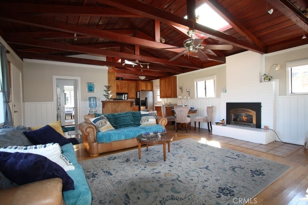 525 Ramona Avenue - Photo 5