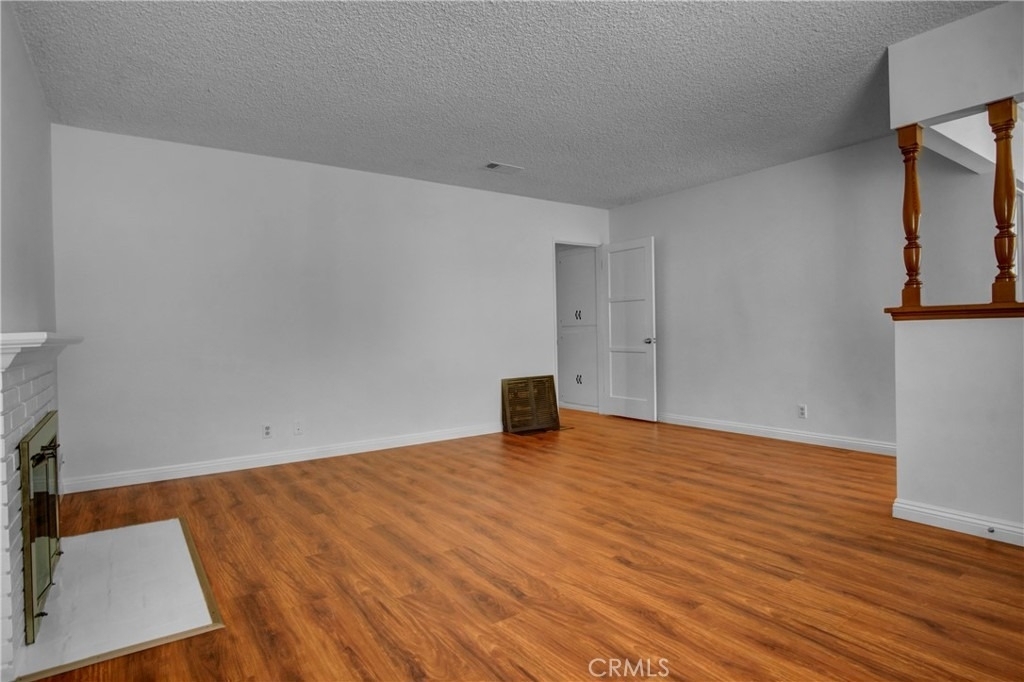 23026 Kathryn - Photo 2