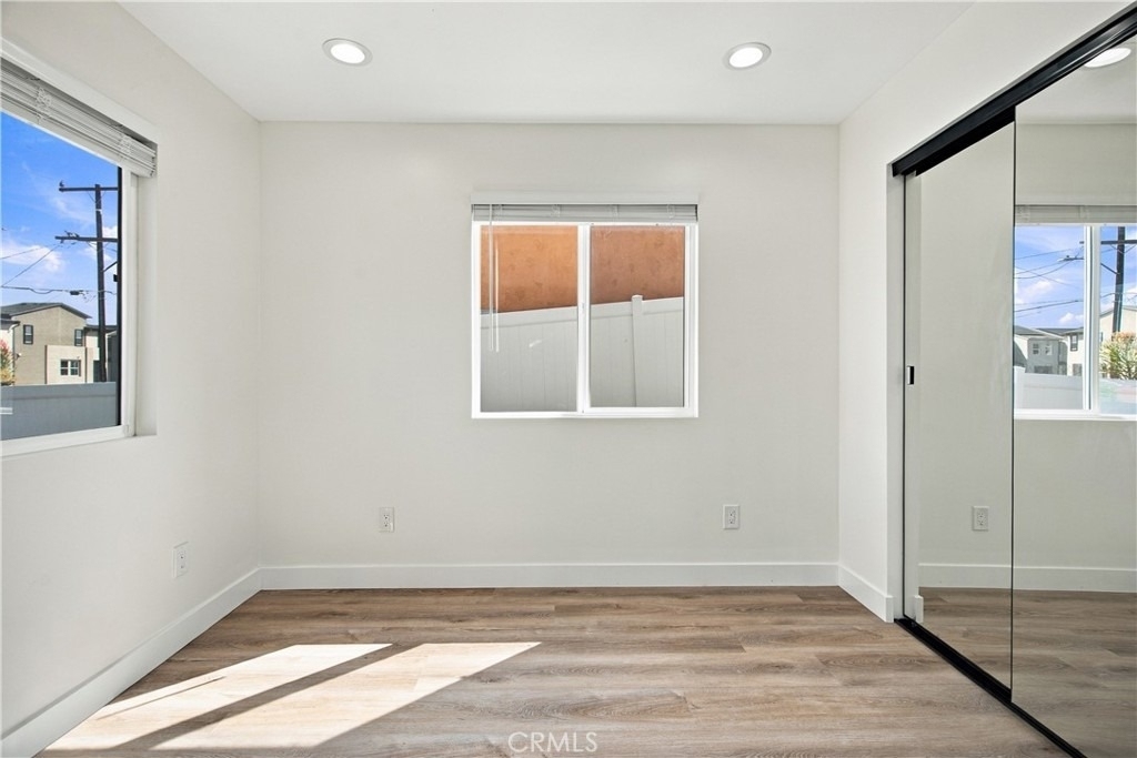 4562 W 129th W - Photo 18