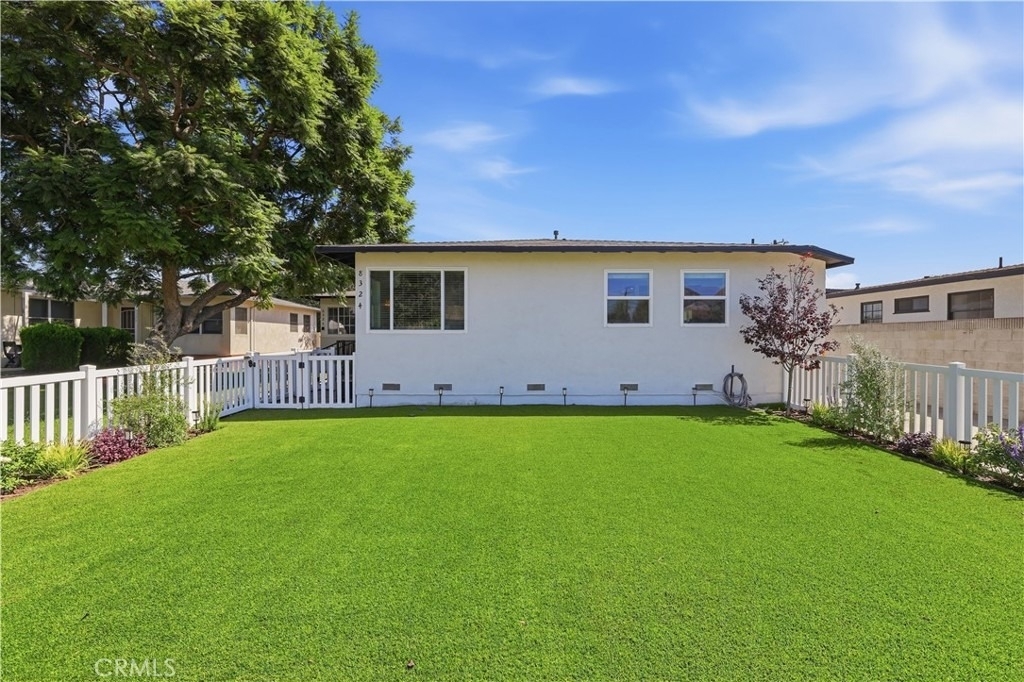 8324 Barnsley Avenue - Photo 23