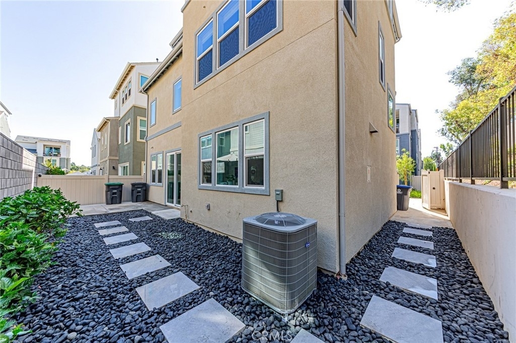 1713 Lychee Street - Photo 31
