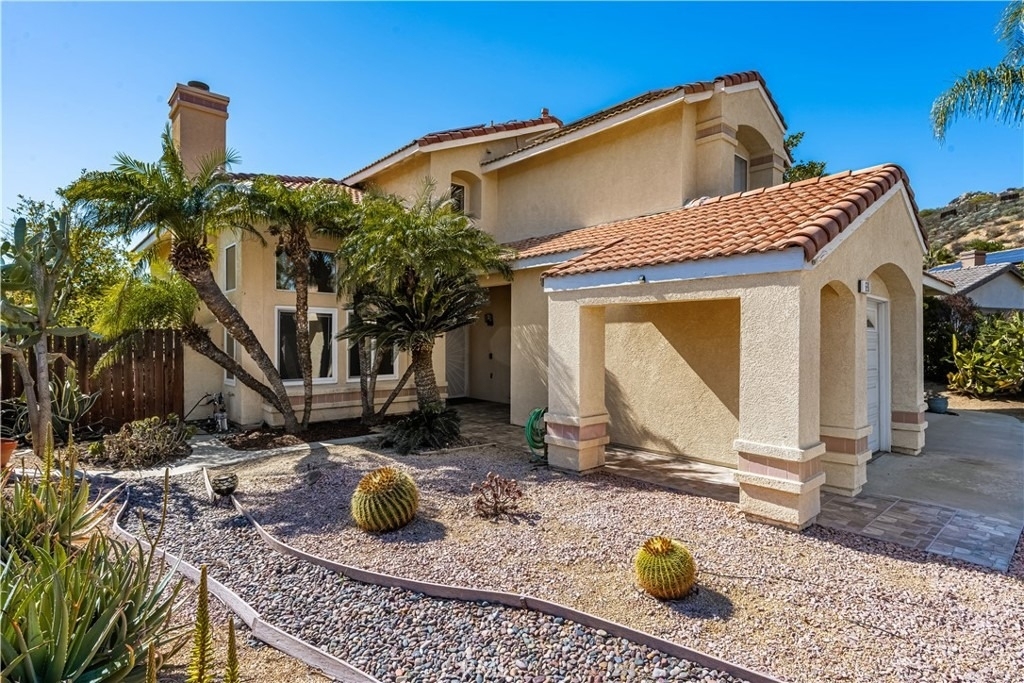 690 Canterbury Circle - Photo 1