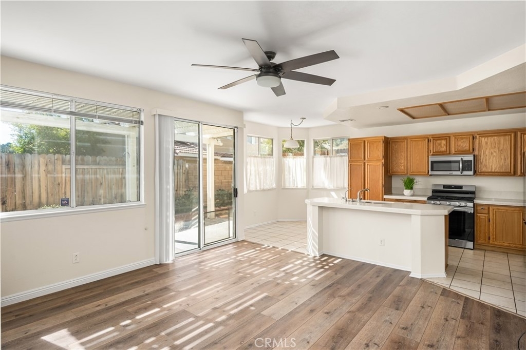 690 Canterbury Circle - Photo 8