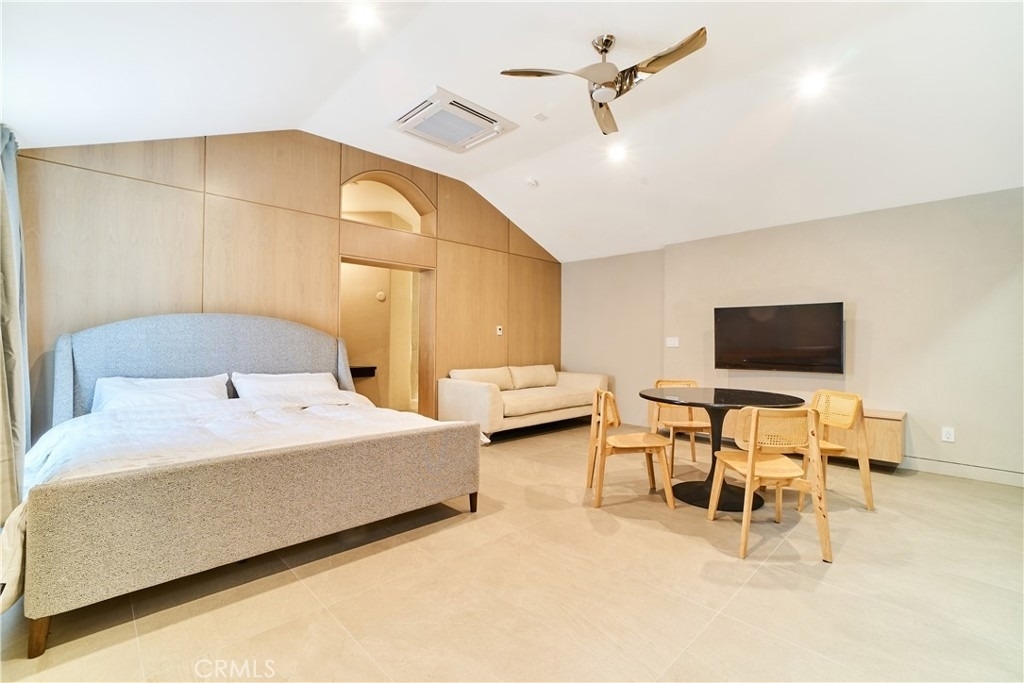1119 Crestview Drive - Photo 14