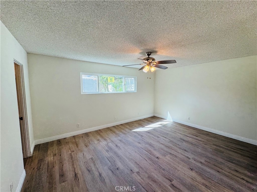 5140 E Los Flores - Photo 4