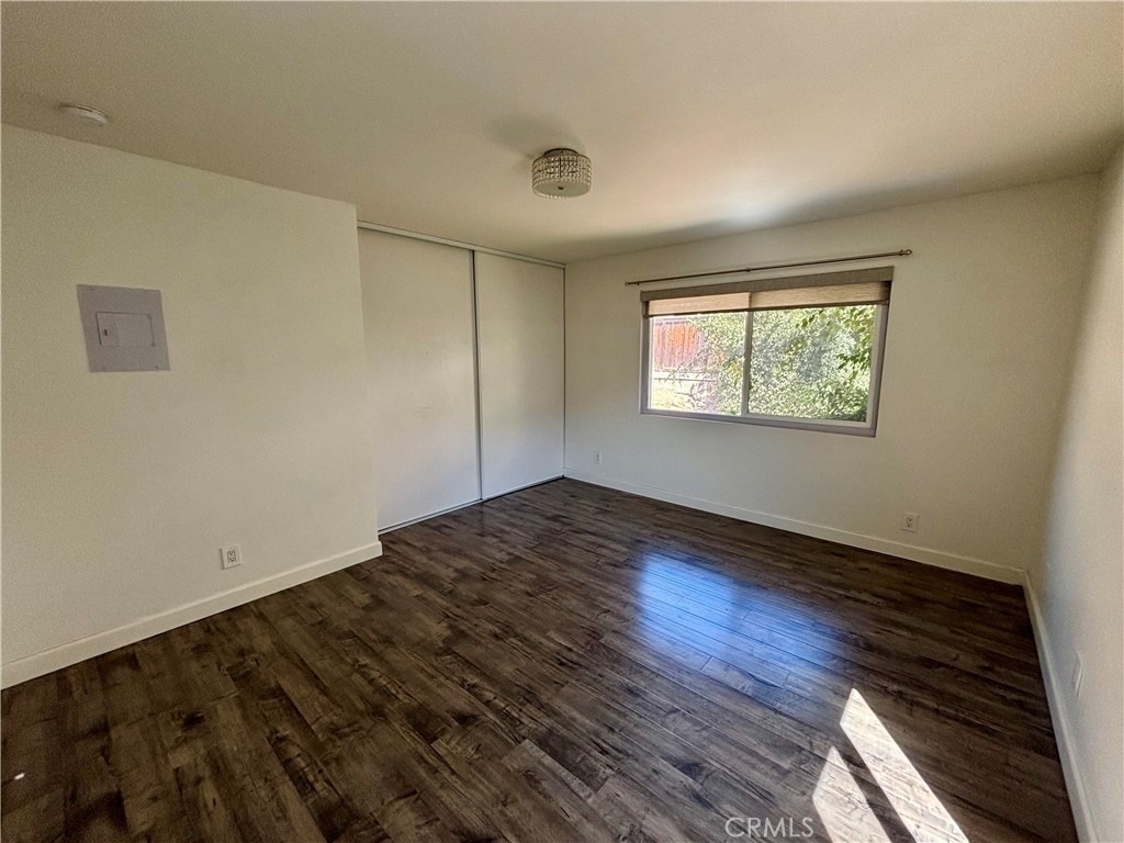 5036 Echo Street - Photo 6