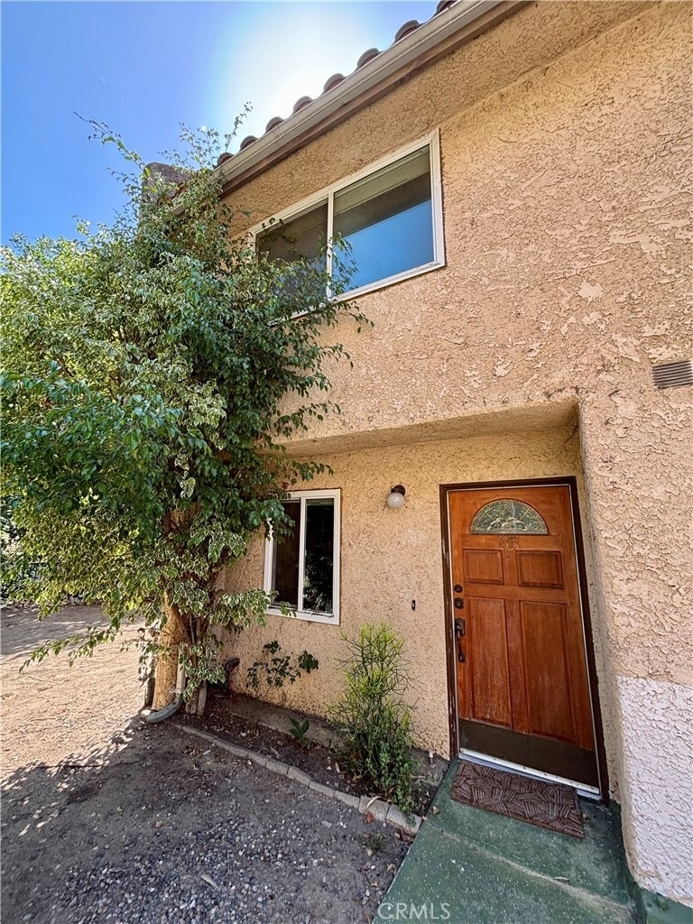 5036 Echo Street - Photo 0