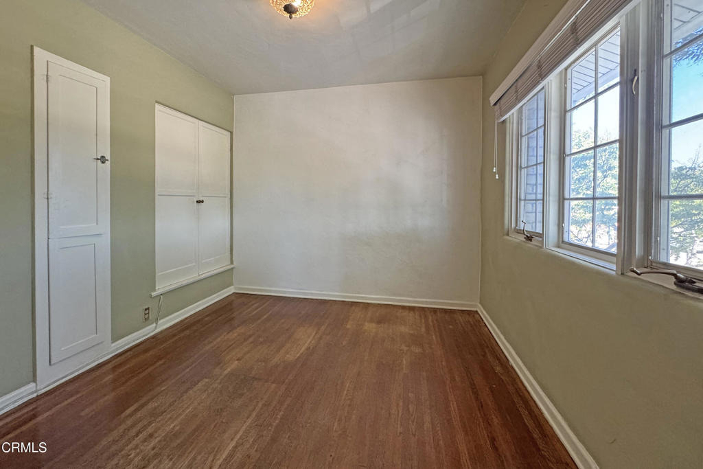 1615 1/2 E Washington Boulevard - Photo 16