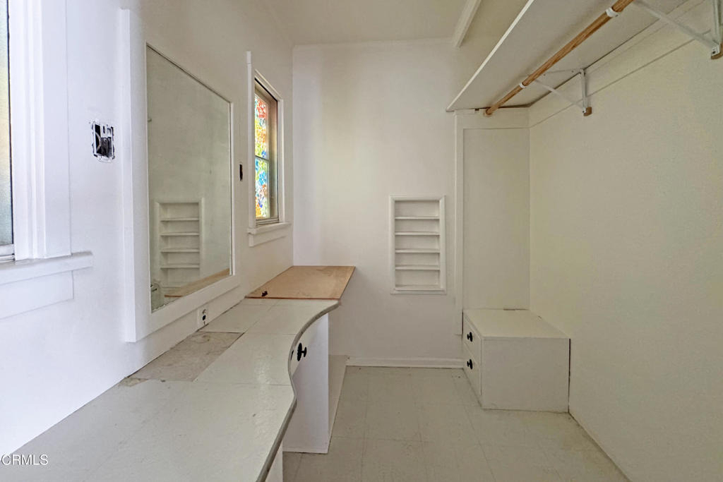 1615 1/2 E Washington Boulevard - Photo 17