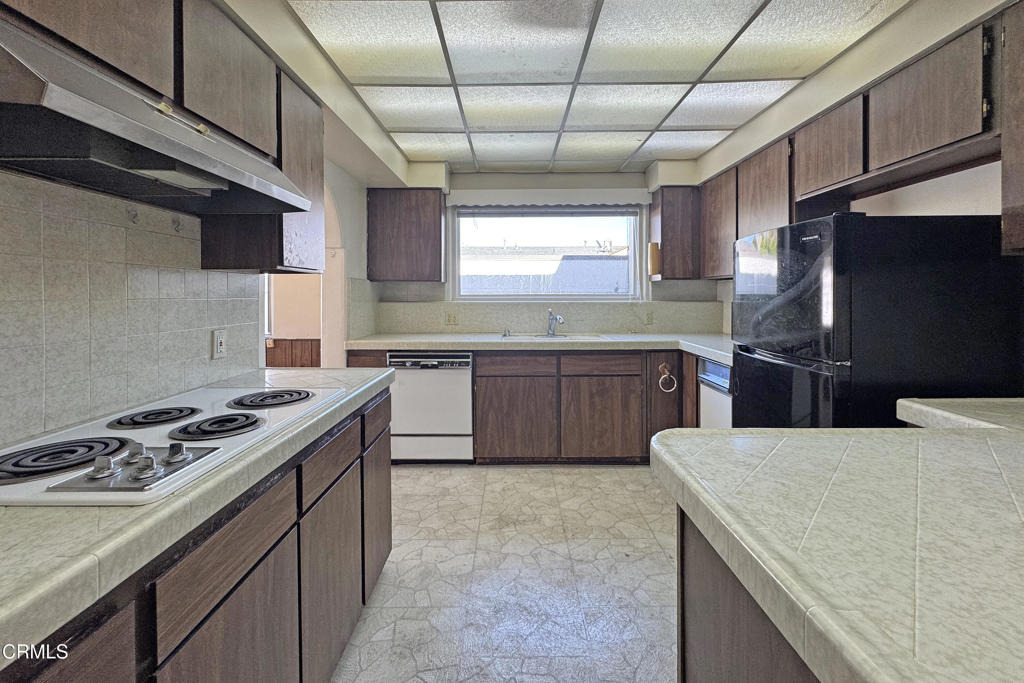 1615 1/2 E Washington Boulevard - Photo 9