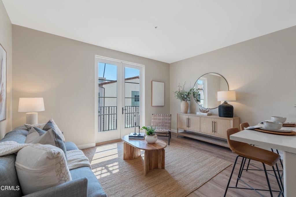 111 N Madison Avenue - Photo 9