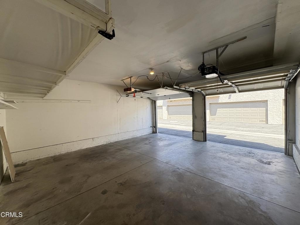 1811 Ewing Court - Photo 36