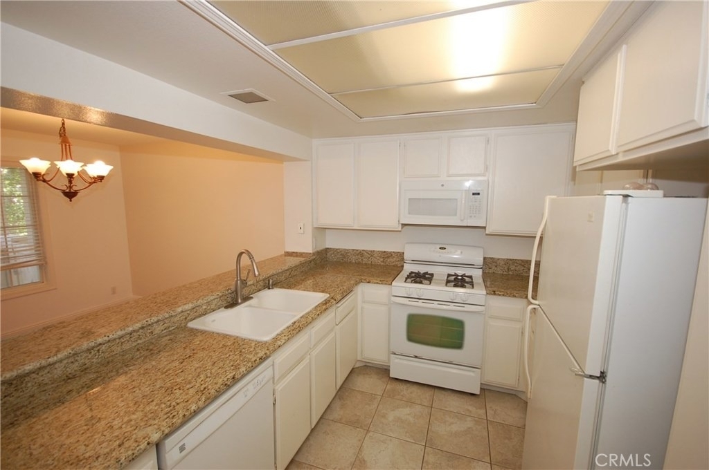89 Greenfield - Photo 4