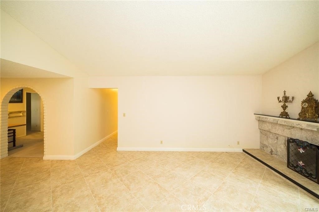 3615 Fenn Street - Photo 9