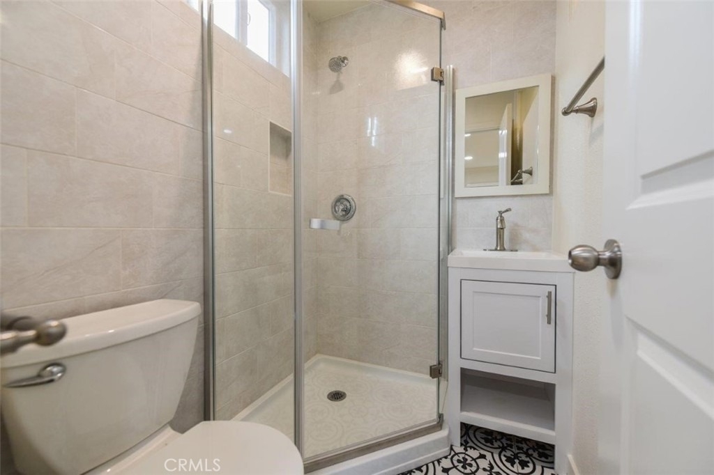 17562 Manchester Ave - Photo 8