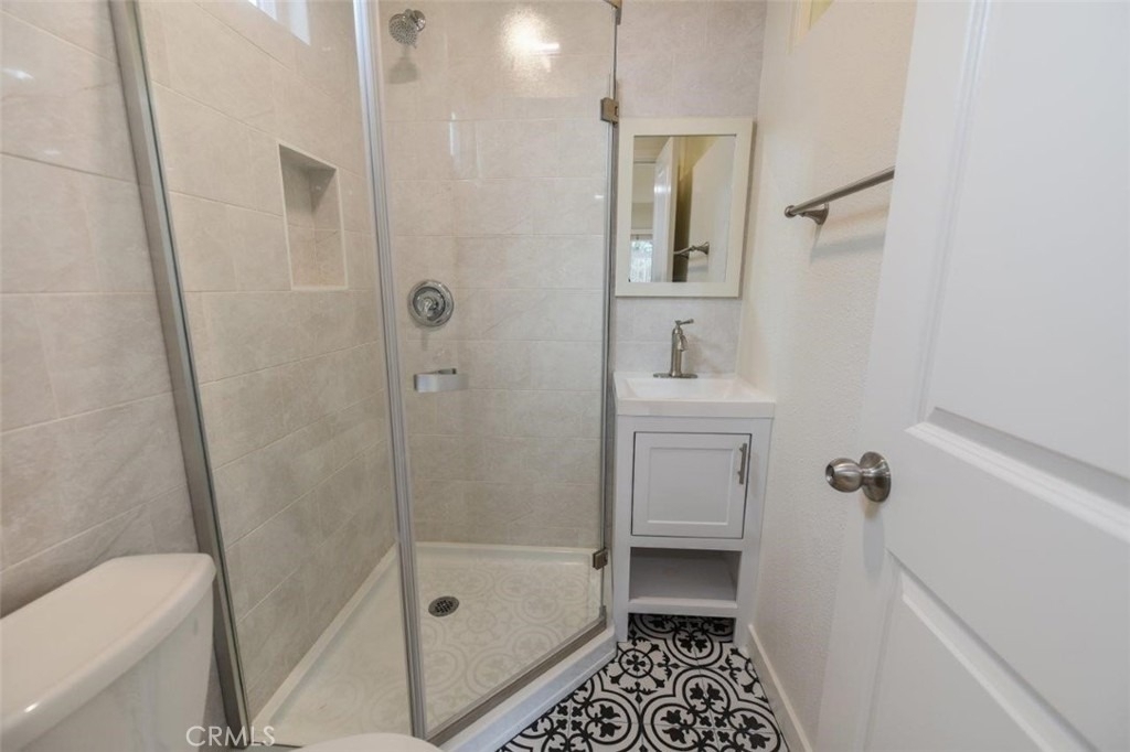 17562 Manchester Ave - Photo 17
