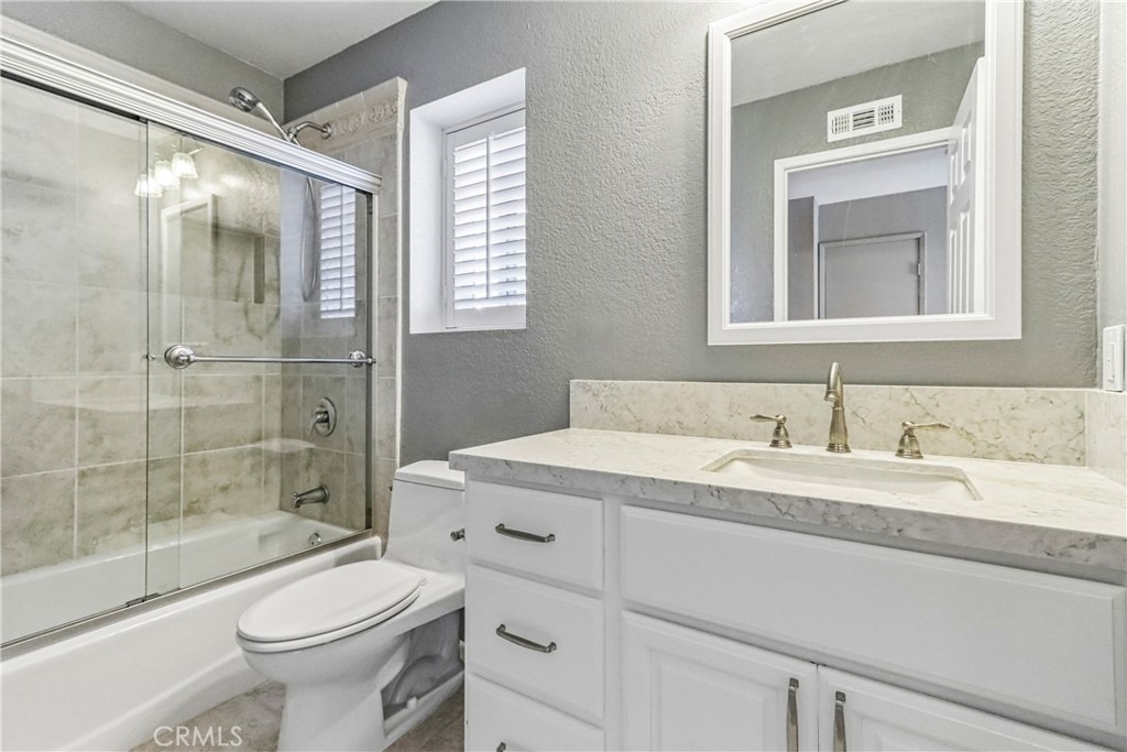 13595 Banyon - Photo 27