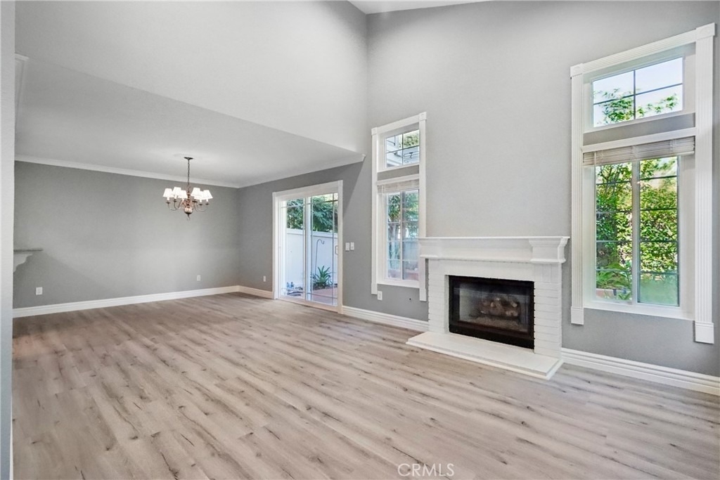 13595 Banyon - Photo 5