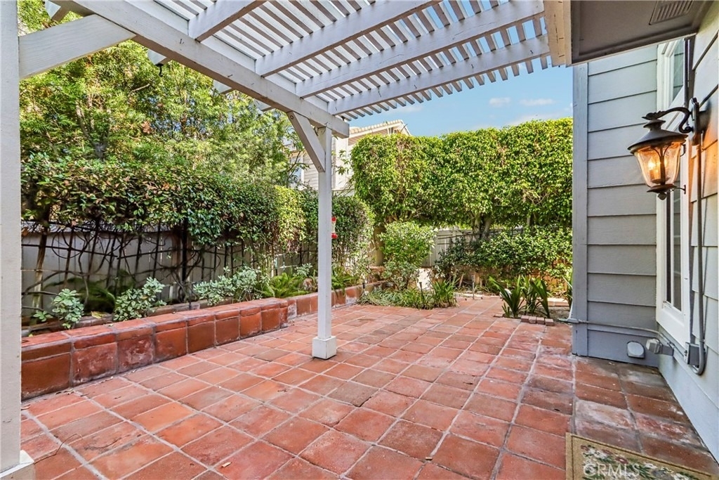 13595 Banyon - Photo 28