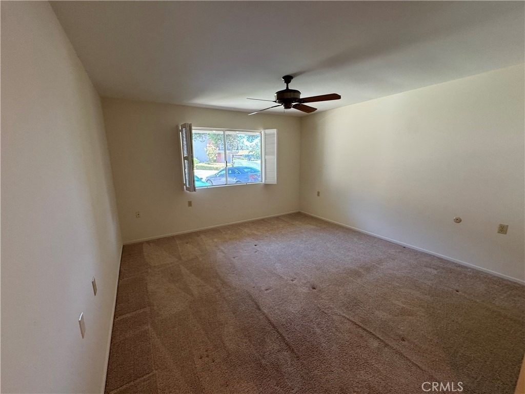 3252 San Amadeo, Unit Q - Photo 8