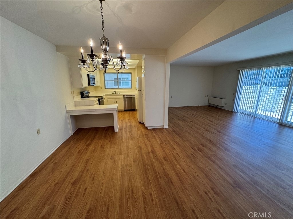 3252 San Amadeo, Unit Q - Photo 12