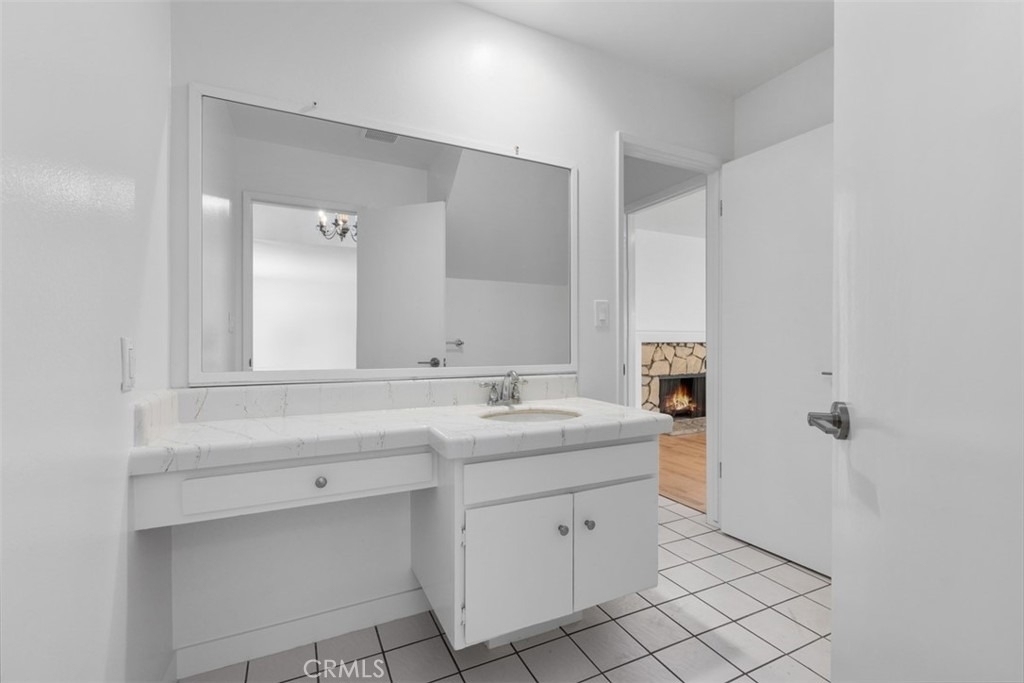 1851 Roanoke - Photo 7