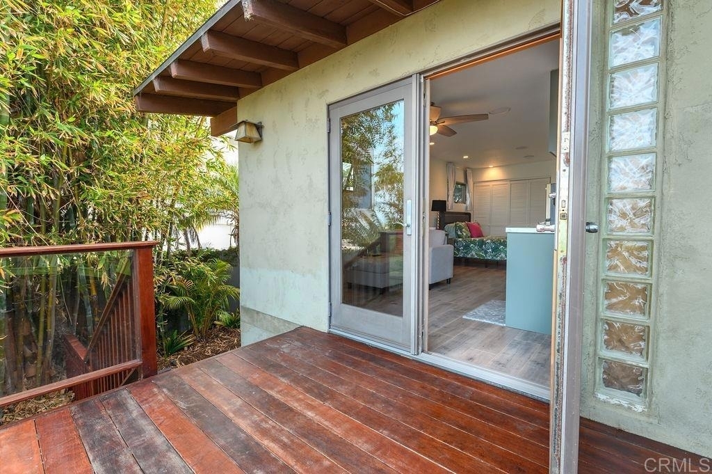 1300 Belleview - Photo 5