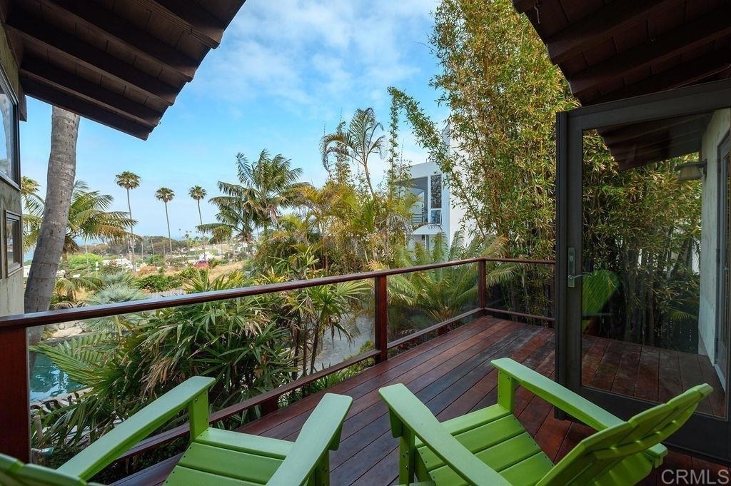 1300 Belleview - Photo 4