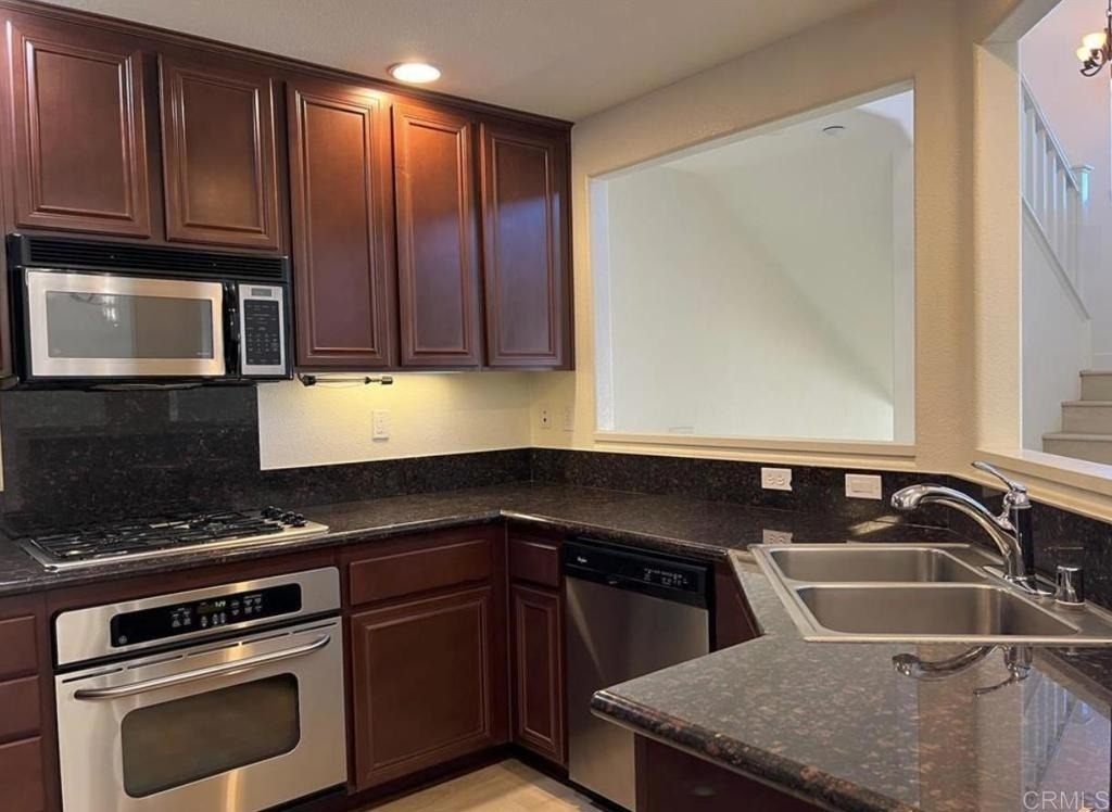 10428 Whitcomb Way - Photo 8