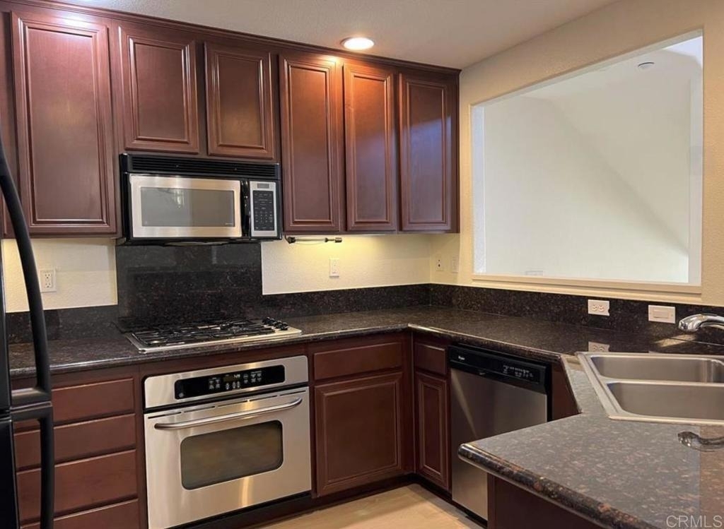 10428 Whitcomb Way - Photo 9