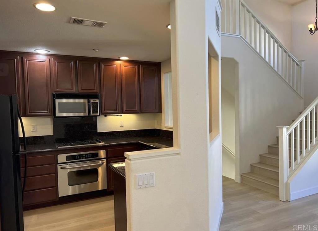 10428 Whitcomb Way - Photo 5