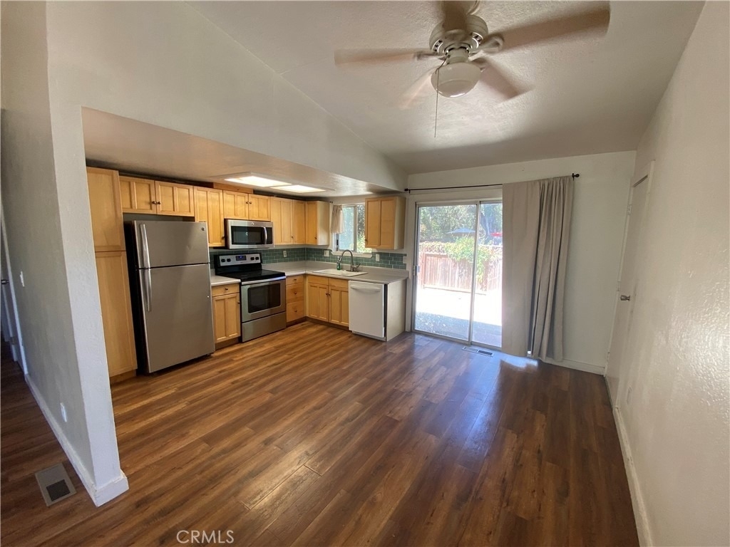 18725 Fairway Point - Photo 5