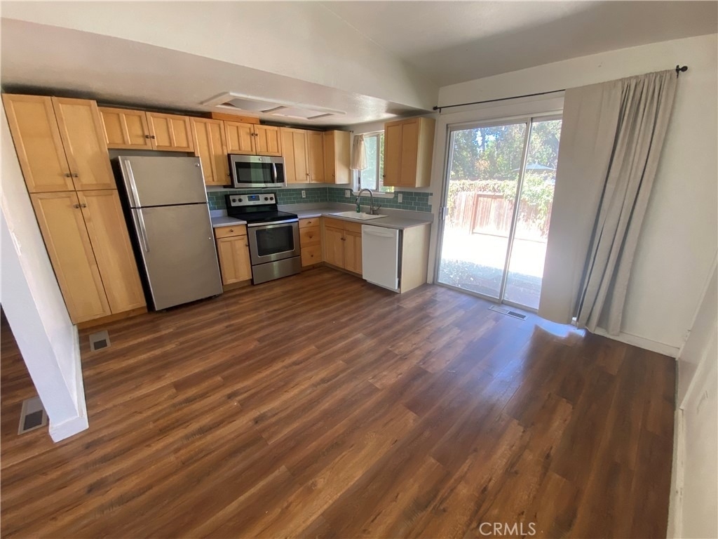 18725 Fairway Point - Photo 6