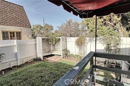 304 Normandie Court - Photo 15