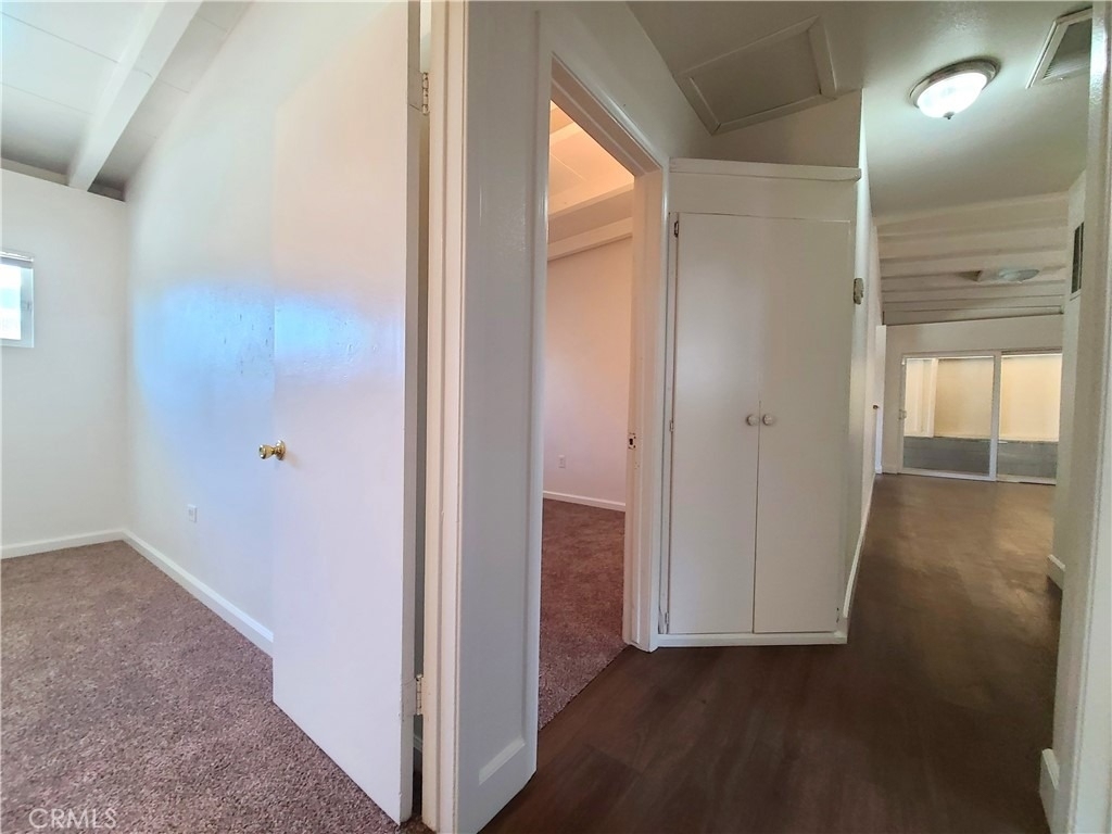 1321 Campus Avenue - Photo 12