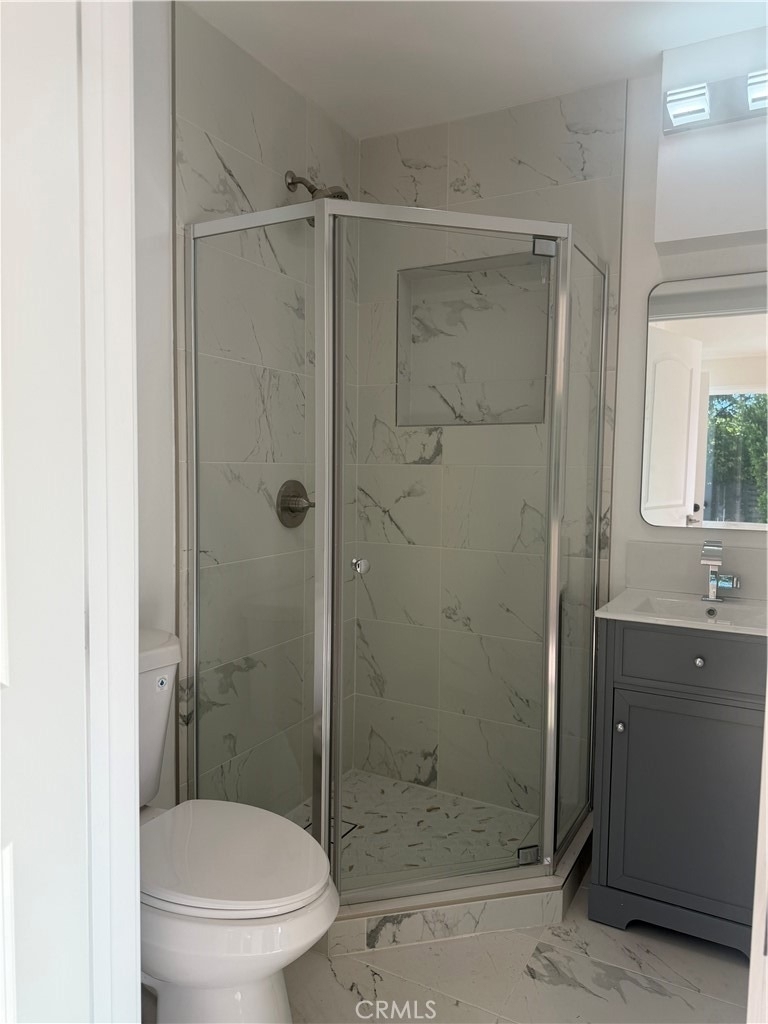 1431 Montgomery - Photo 10