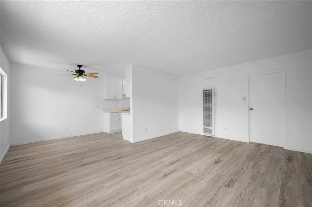 521 E Lomita Avenue - Photo 5