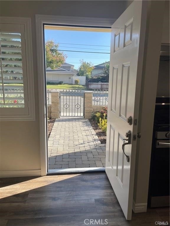 217 N. San Antonio Avenue - Photo 22